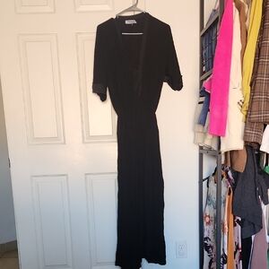 Pampelone Black Front Slit Short Sleeve Maxi Dreas Small